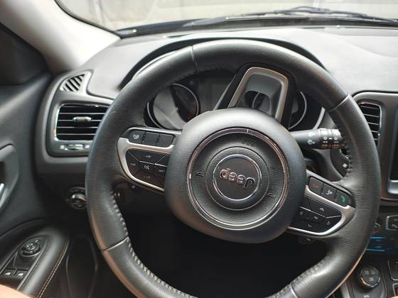 JEEP COMPASS 2.0 16V DIESEL LONGITUDE 4X4 AUTOMÁTICO